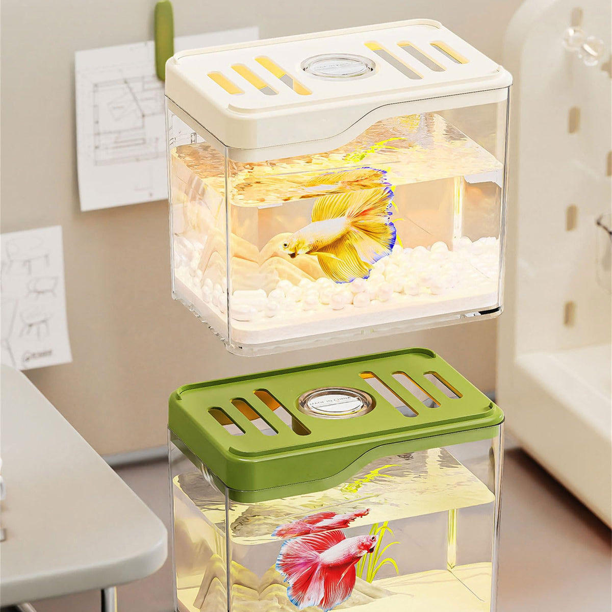 Clear Fish Tank with Colorful LED Light R366