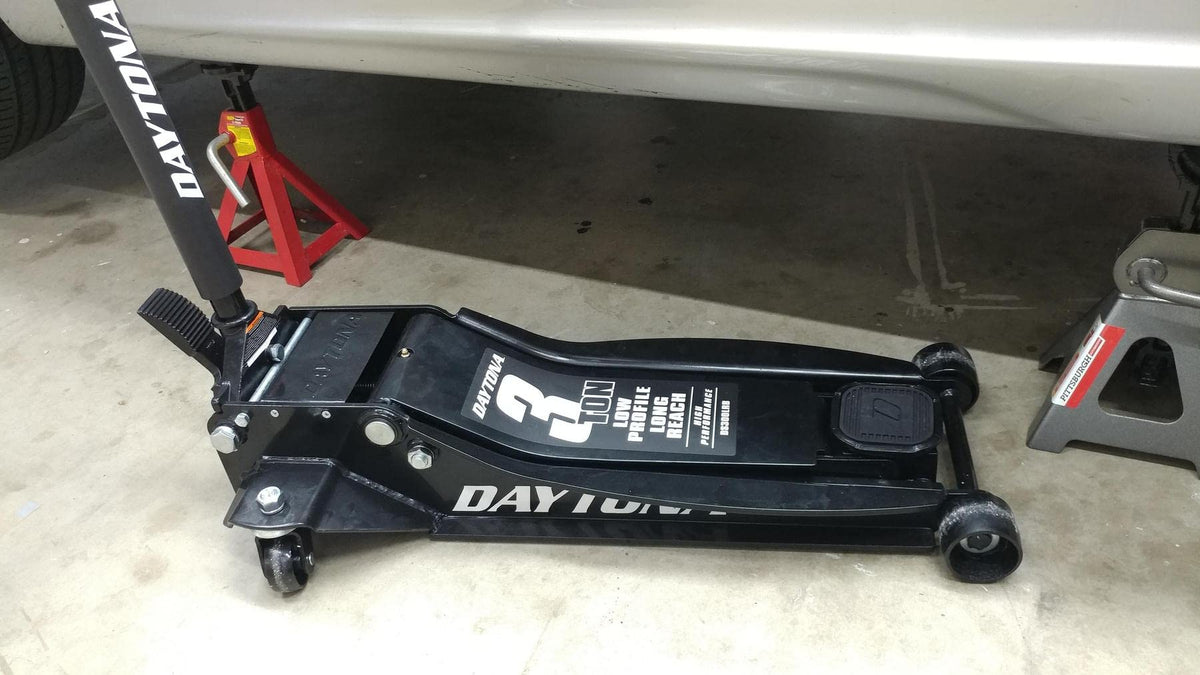 3 ton Low Profile Steel Floor Jack M438