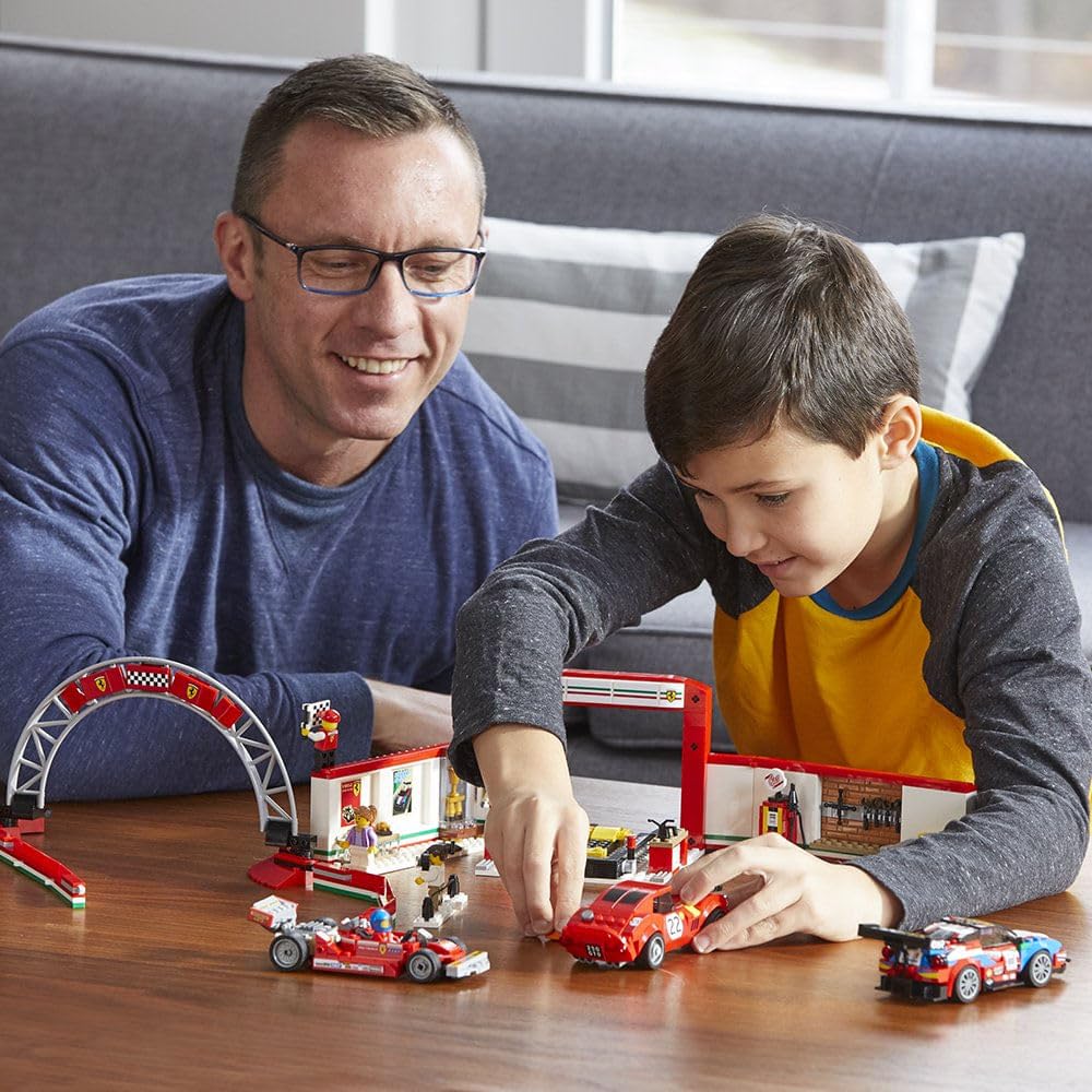 Building Kit (841 Pieces) J308003