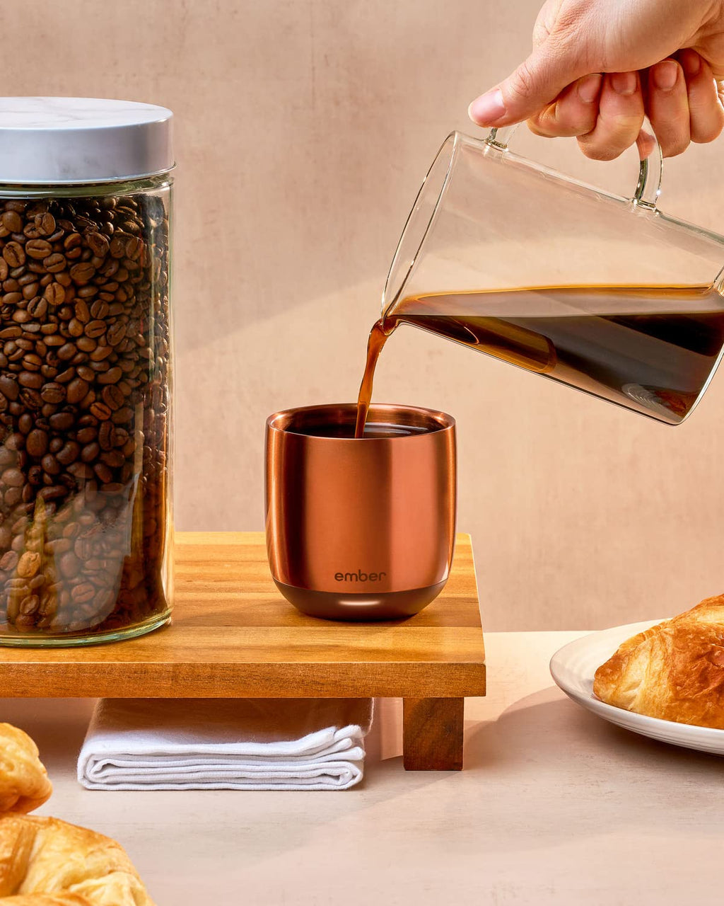 6 oz App-Controlled Heated Smart Cup T5882