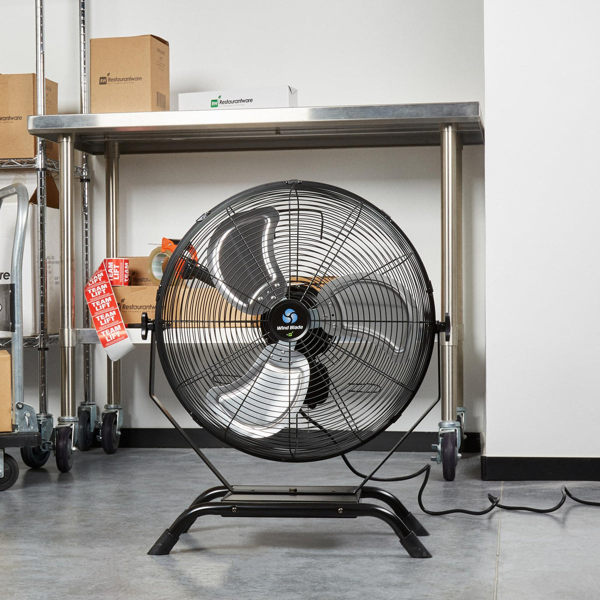 24 Inch Steel Floor and Wall-Mount Misting Fan H9925