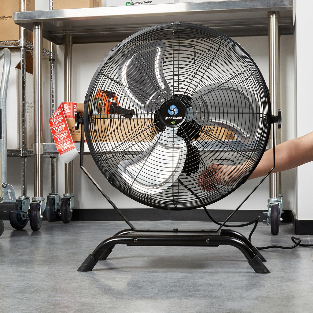 24 Inch Steel Floor and Wall-Mount Misting Fan H9925